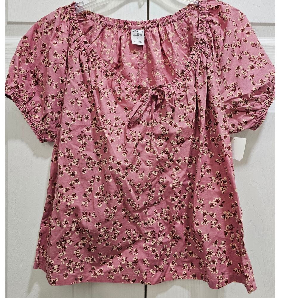 Melrose and Market Top Size Small Pink Floral NEW